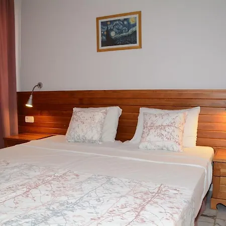 Ova Otel