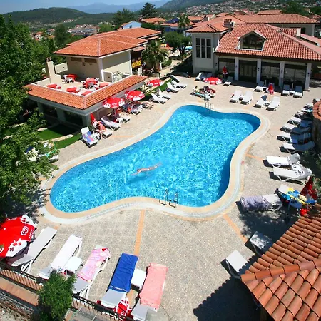 Ova Otel 3*