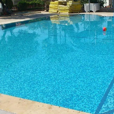 Otel Ova 3*