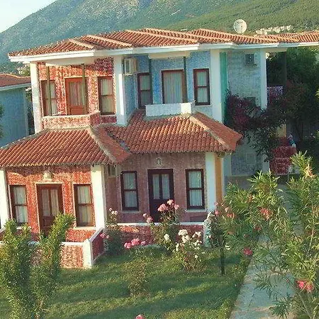 Ova Otel 3*