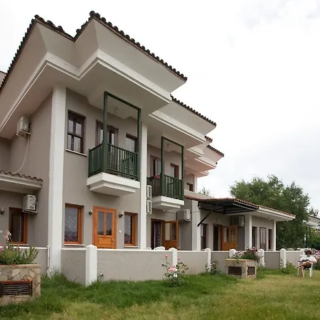 Otel Ova 3*